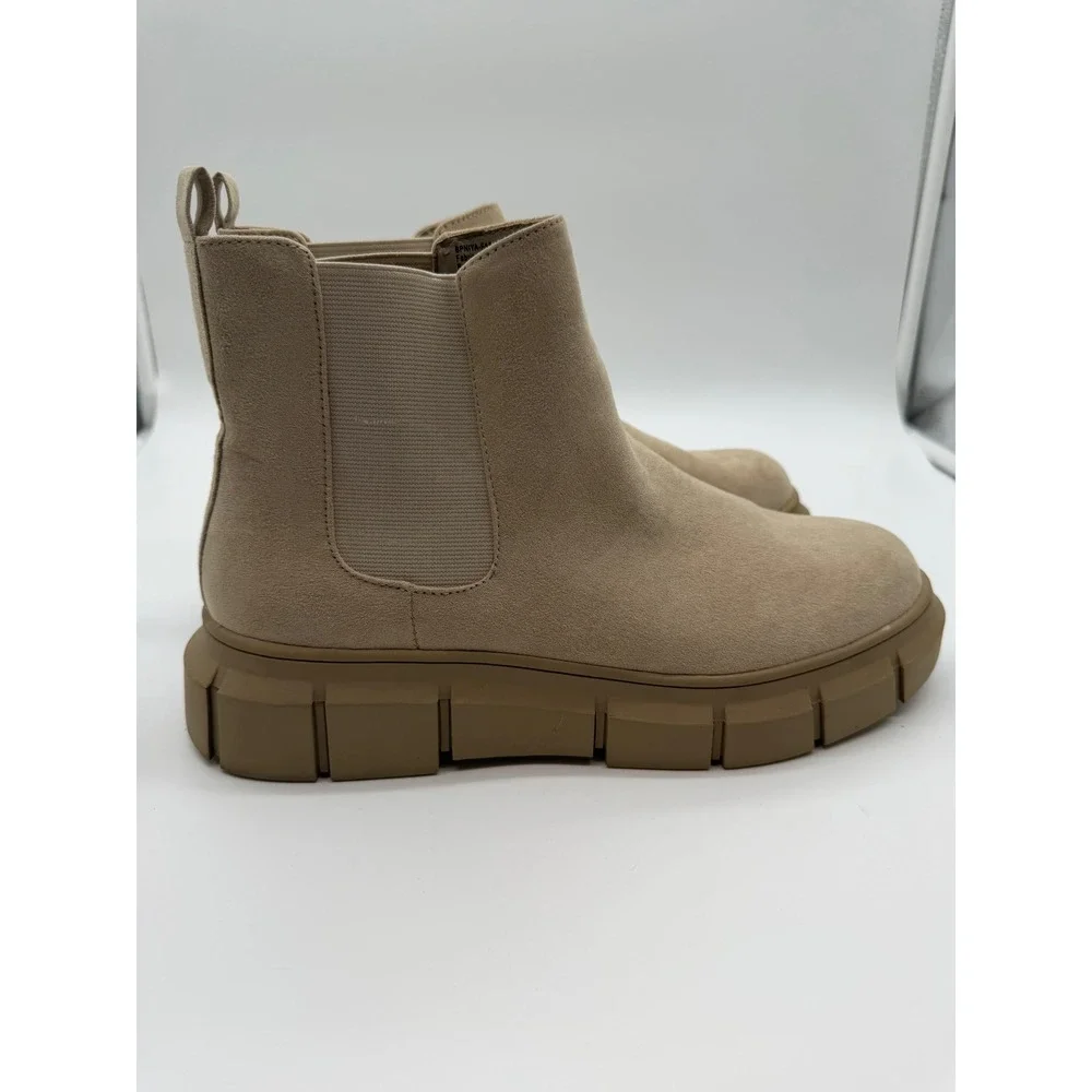 BP Tan Suede Fabric Platform Lug Sole Chelsea Boots 9M